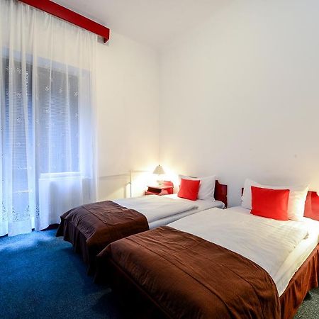 Hostel Nord Тимишоара Экстерьер фото