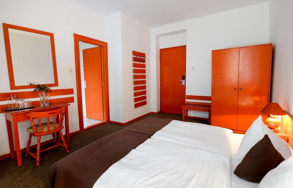 Hostel Nord Тимишоара Экстерьер фото