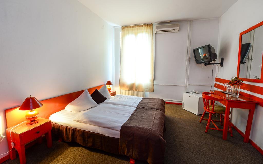Hostel Nord Тимишоара Экстерьер фото
